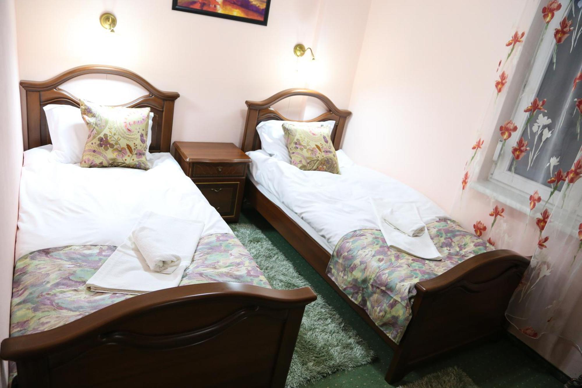 Ferienwohnung Luxury Brașov Zimmer foto