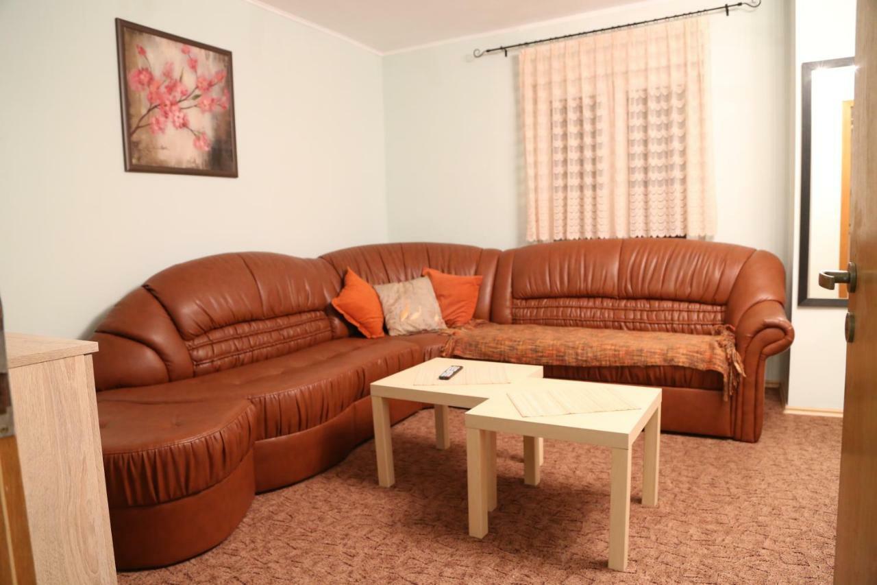 Ferienwohnung Luxury Brașov Exterior foto