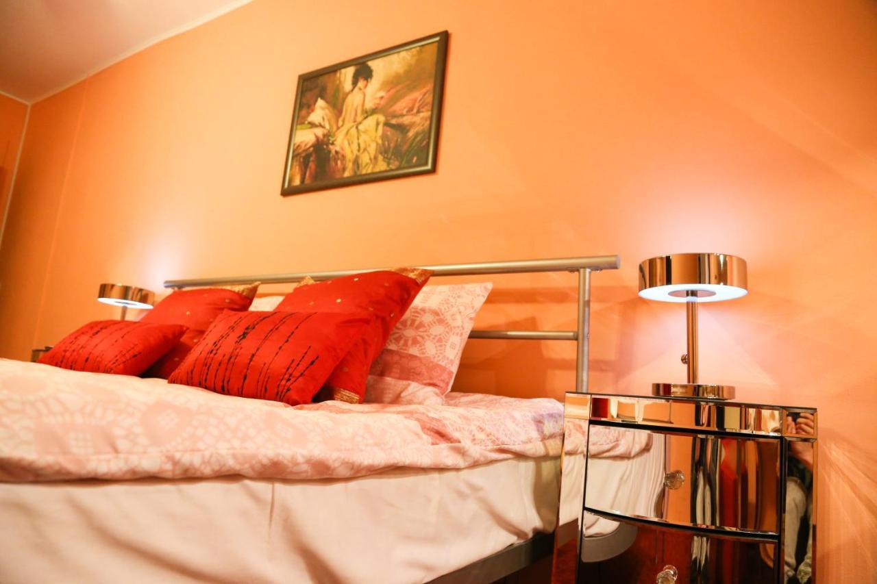 Ferienwohnung Luxury Brașov Zimmer foto